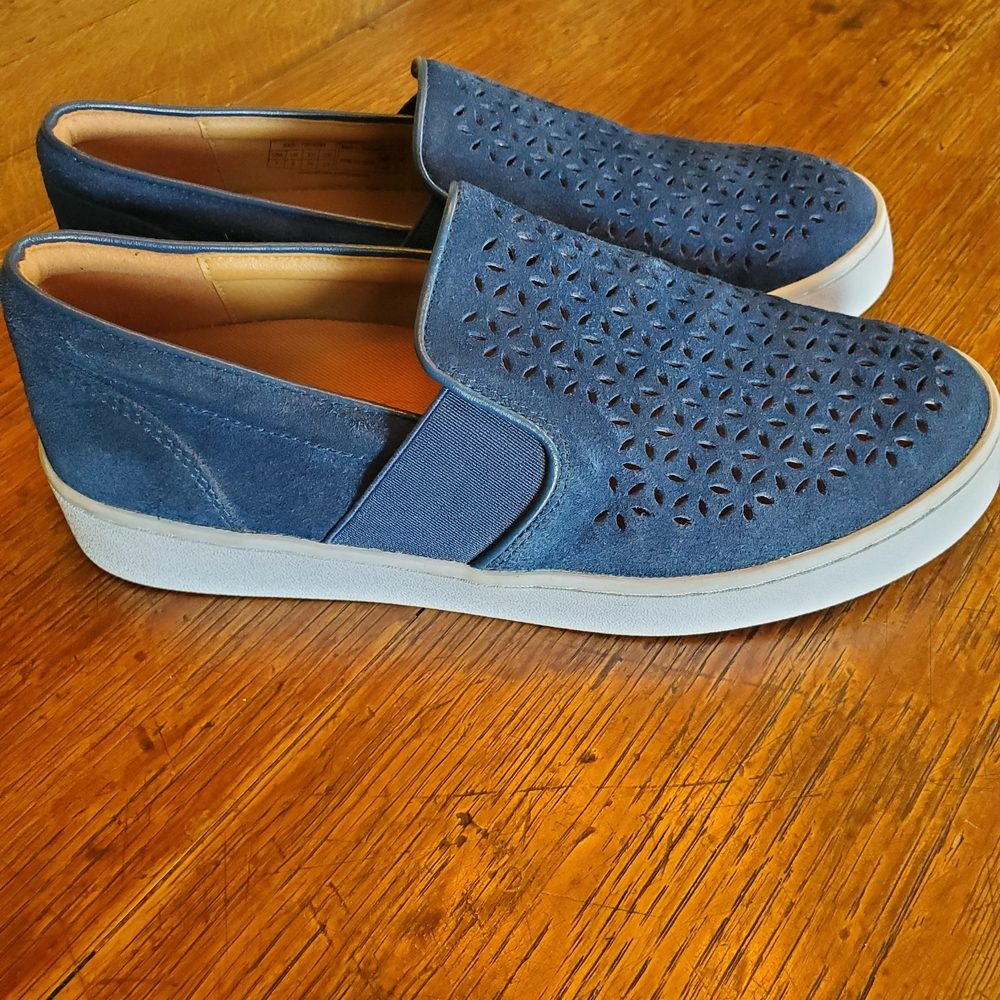 Vionic Navy Slip-On Flats